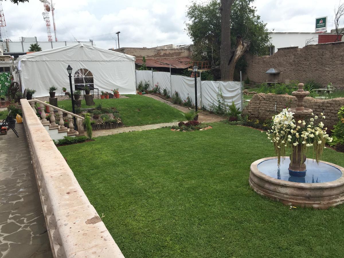 Los Nogales Inn Camargo Exteriér fotografie